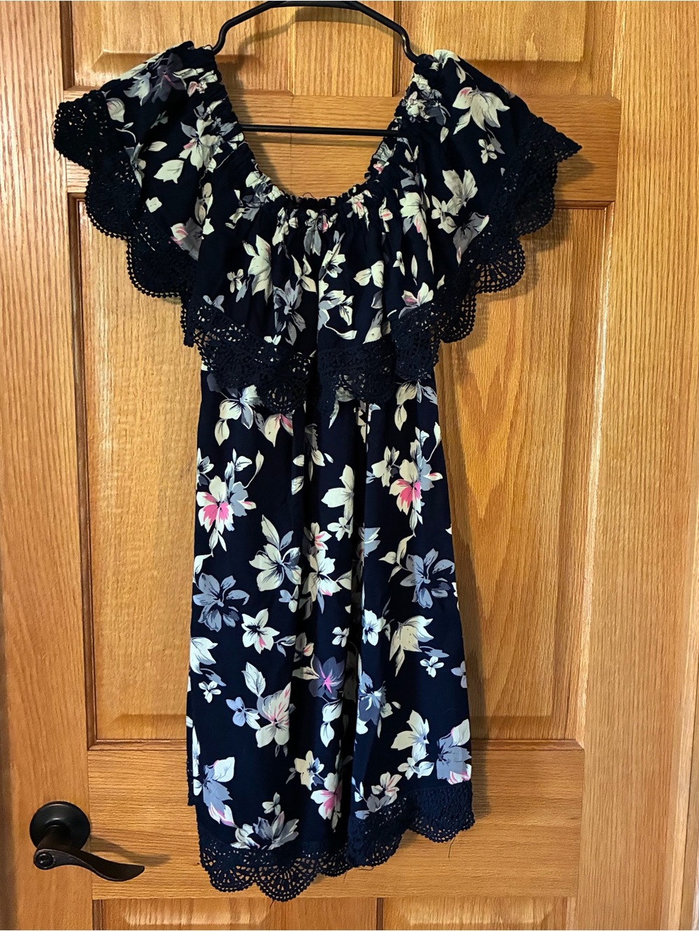 Women’s Navy Floral Off-Shoulder Floral Mini Dress with Lace Trim Size Small
